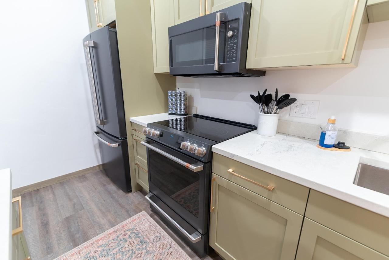 Colony Suites Palmer Ngoại thất bức ảnh